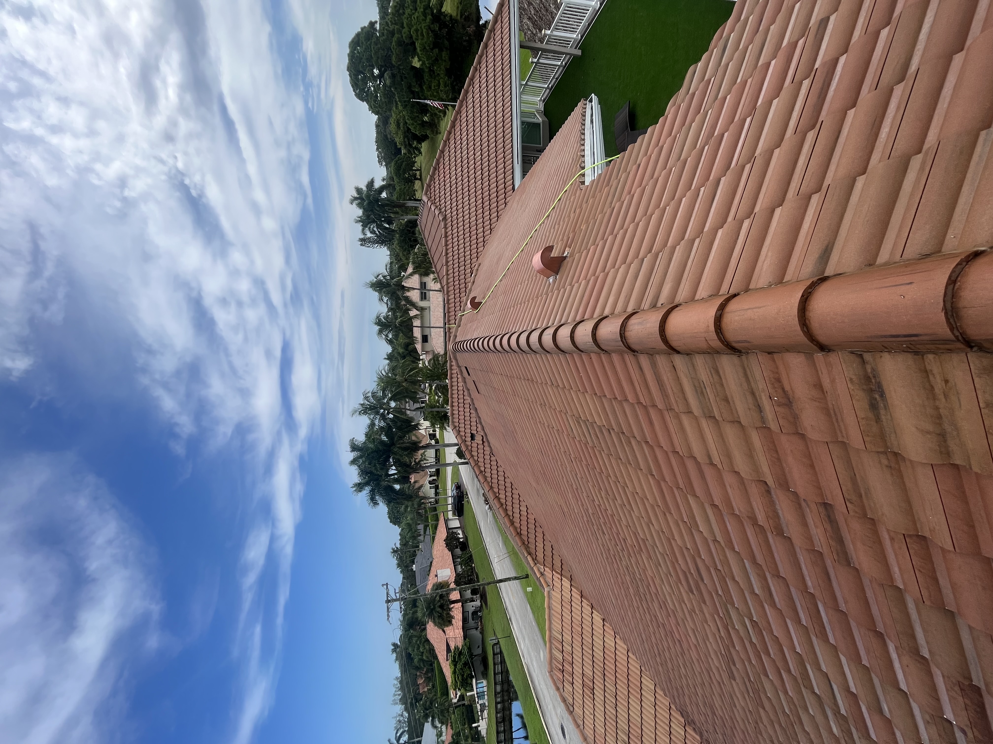 Roof Cleaning in Boynton Beach, FL Thumbnail